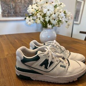 New Balance 550